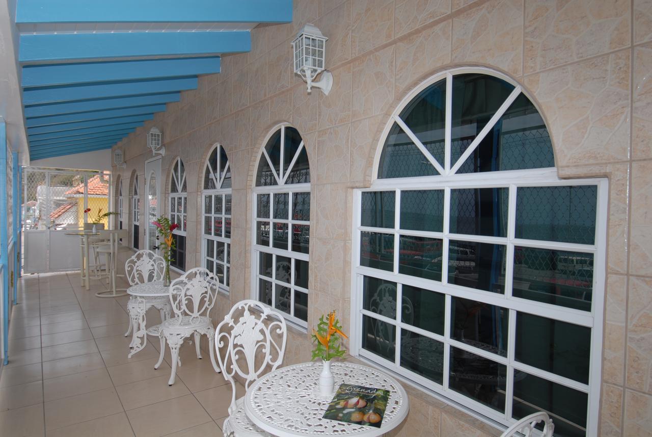 Deyna'S City Inn St. George's ภายนอก รูปภาพ